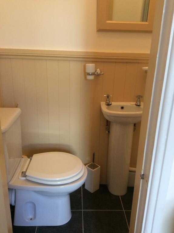 돌리시 The Coach House B&B 외부 사진