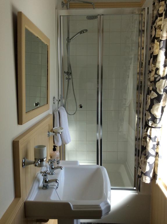 돌리시 The Coach House B&B 외부 사진
